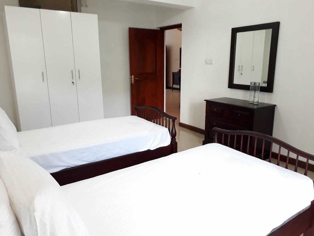 Aston Luxury Apartments Коломбо Екстер'єр фото