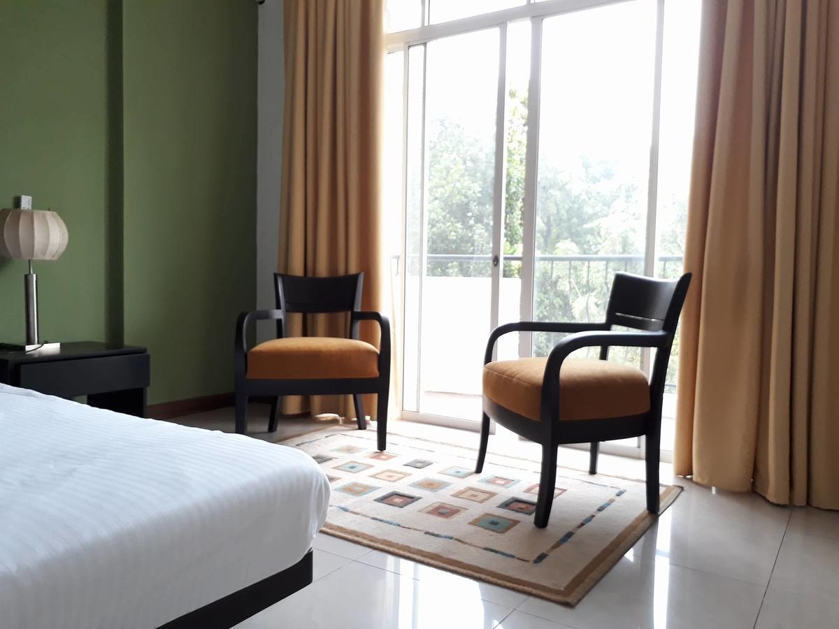 Aston Luxury Apartments Коломбо Екстер'єр фото
